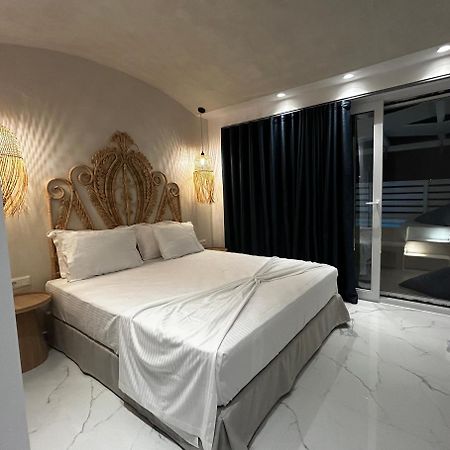 Calliopes By The Sea Boutique Suites Paralia Dionysiou Exterior foto